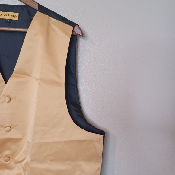 NWOT Oliver George Gold Black Vest Size 2X - Picture 5 of 13